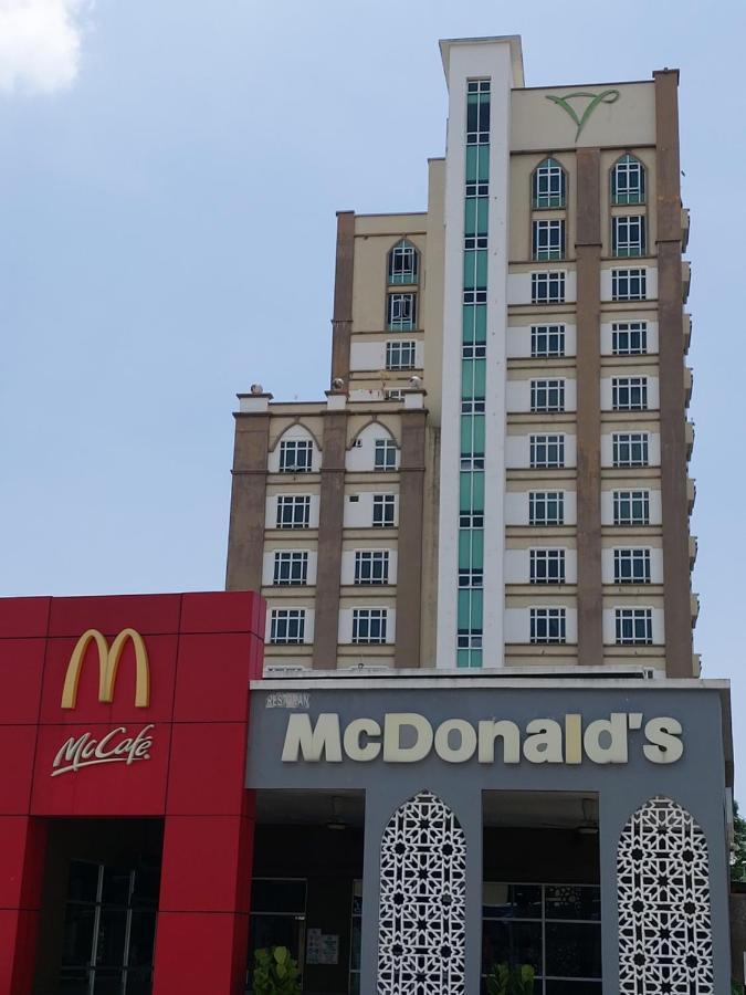 The Viana Apartment 1 Kota Bharu Exterior photo